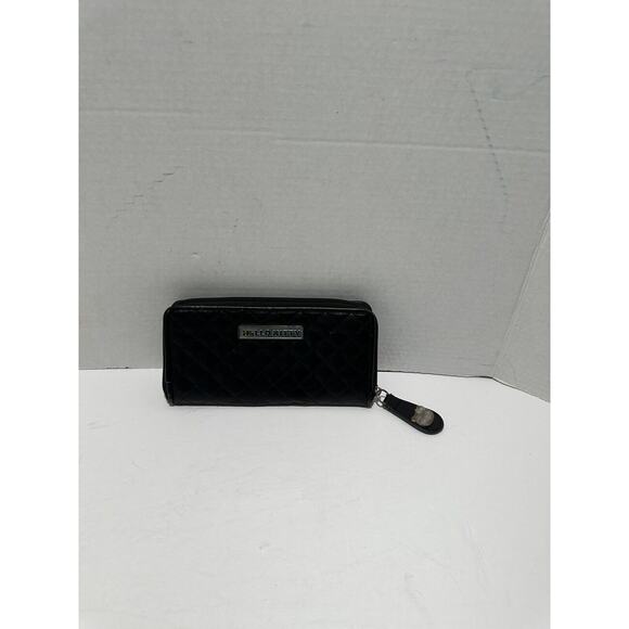 Hello Kitty Sanrio Black Wallet Red Lining HK Print Quilted Ladies Logo Zip Pull - Picture 3 of 9